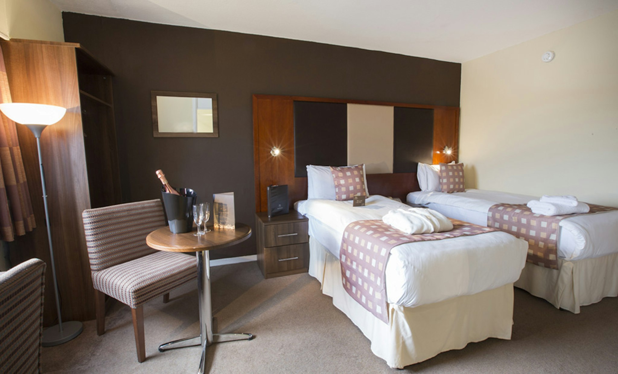 Normandy Hotel 25/56