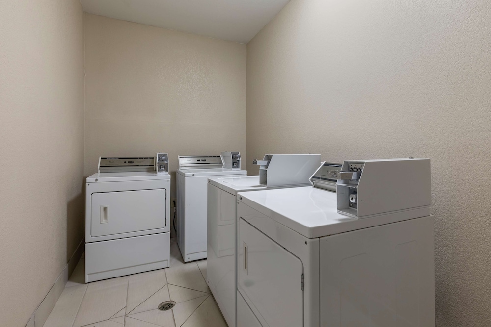 Best Western Palo Duro Canyon Inn & Suites 15/36