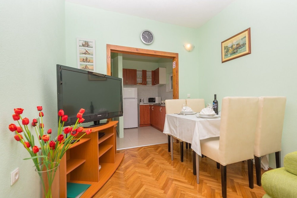 APARTMENTS GORAN 26/47