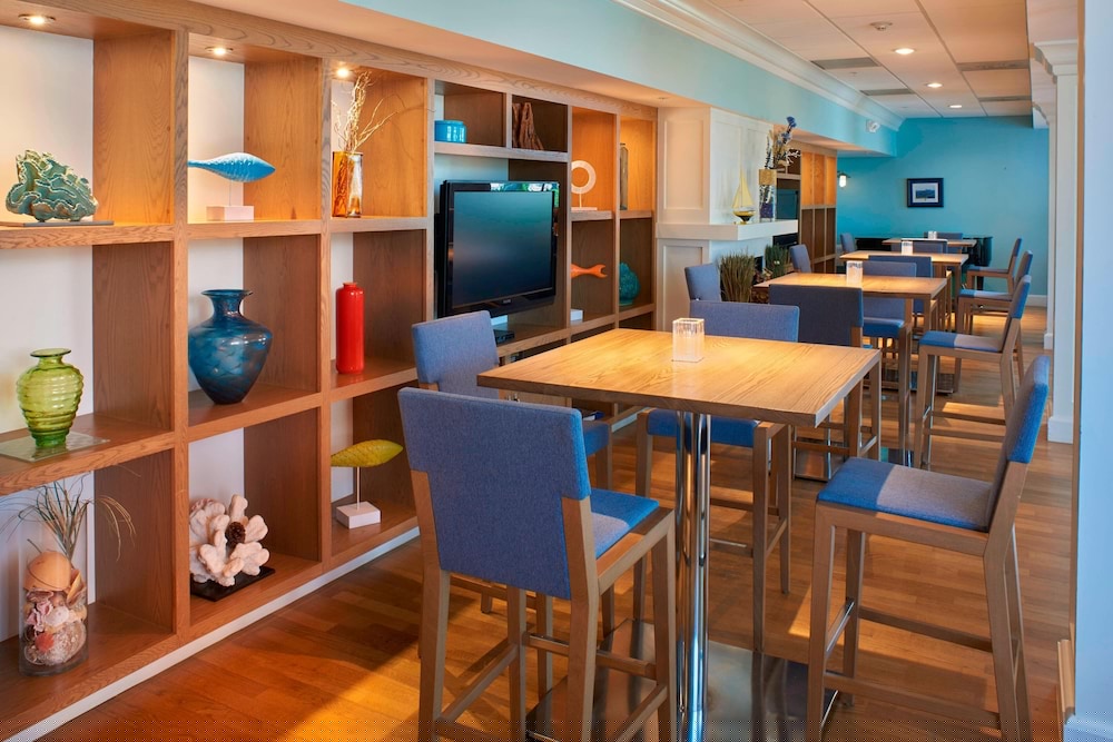 Four Points By Sheraton Punta Gorda Harborside 42/60