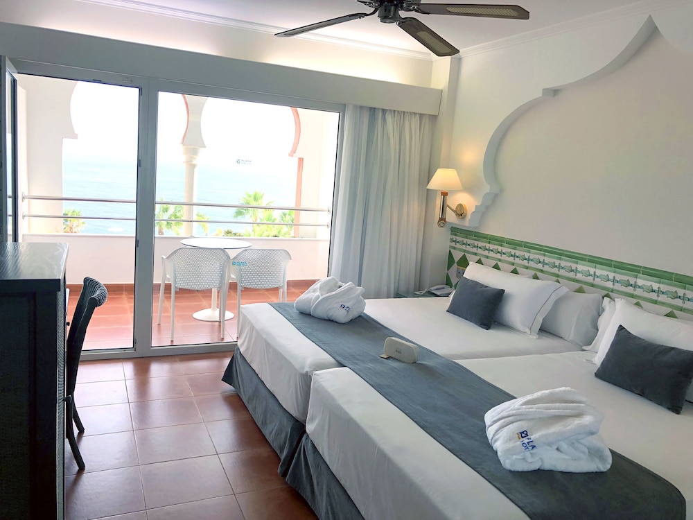 Superior, 2 Double Beds, Garden Area