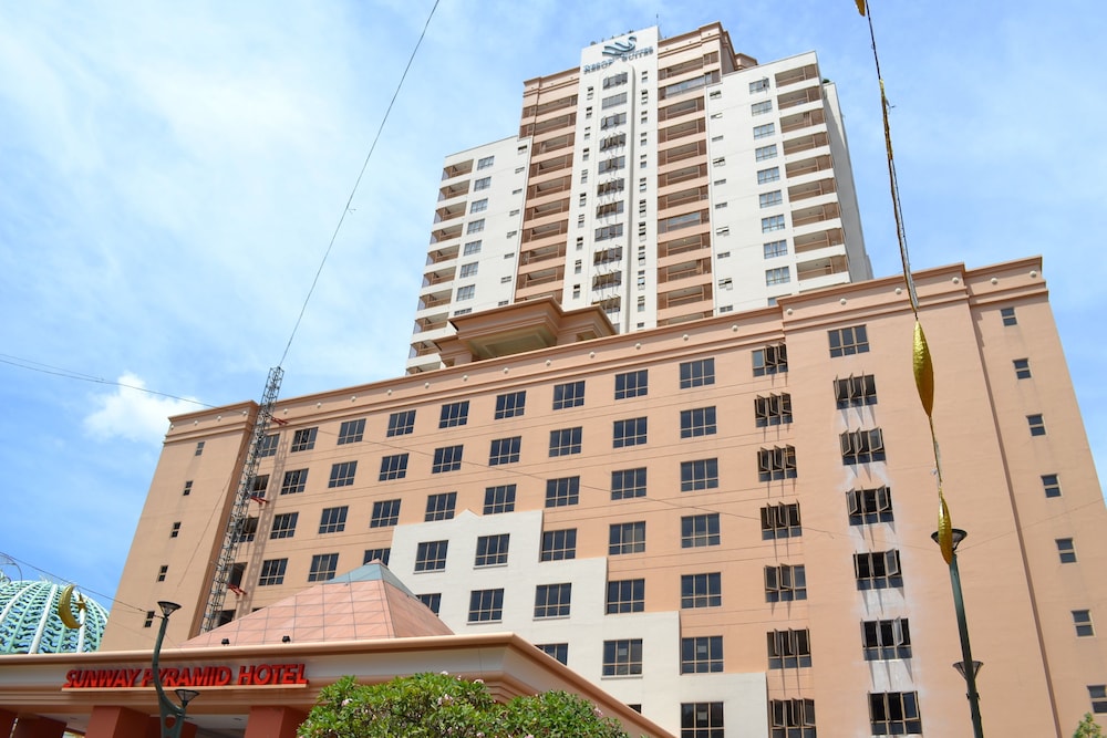 Resort Suites At Bandar Sunway 4/68