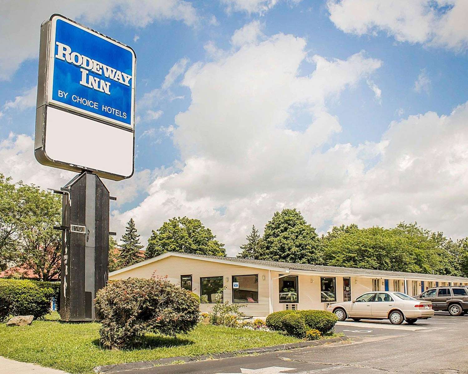 Rodeway Inn Findlay University Area 41/43