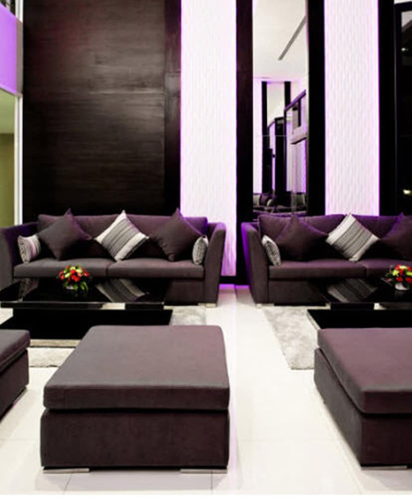 Crystal Suites Suvarnabhumi Airport 44/63