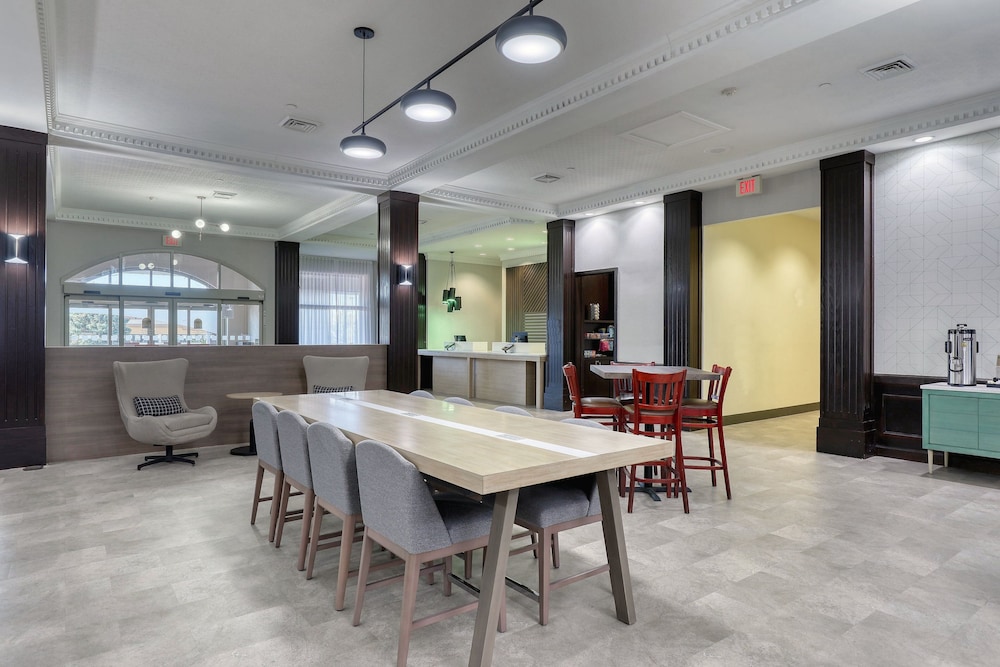 restaurant cafeteria