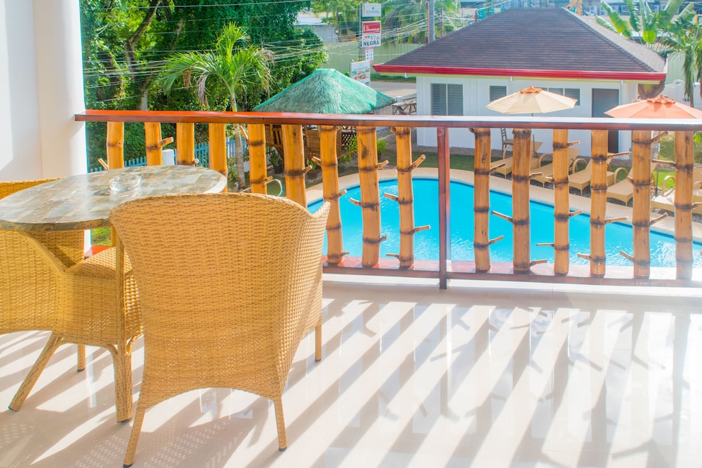 Alona Vida Beach Hill 35/44