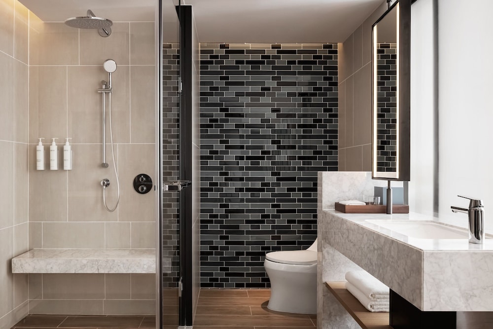 Fairfield by Marriott Phnom Penh 45/46