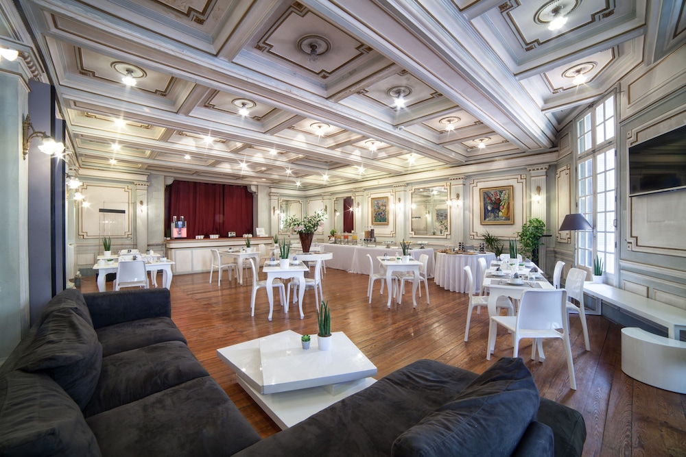 HOTEL DE FRANCE 36/38