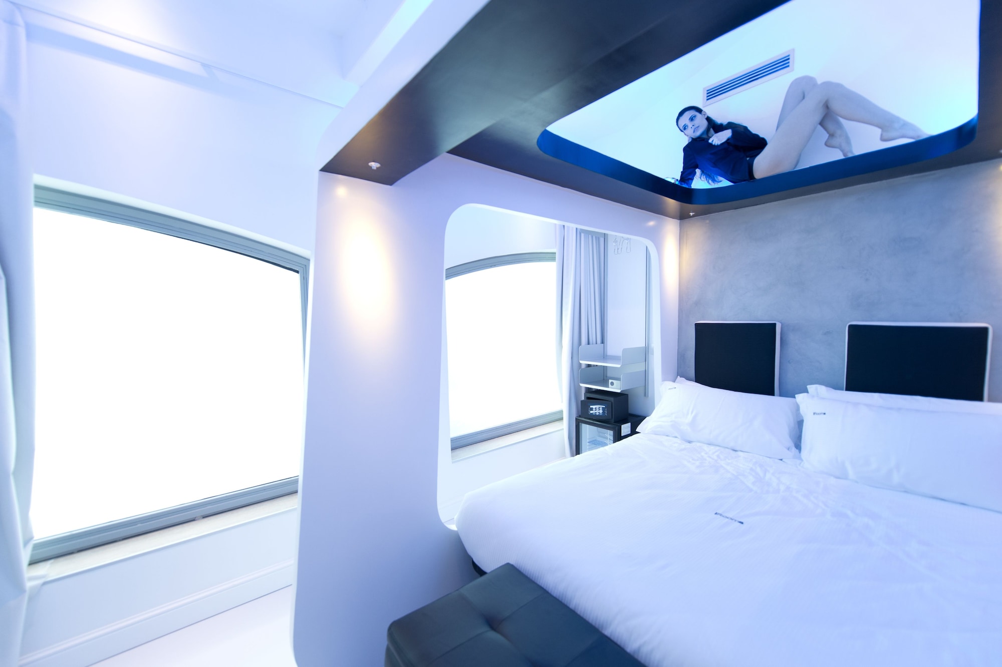 ICUBE, STANDARD, DOUBLE BED