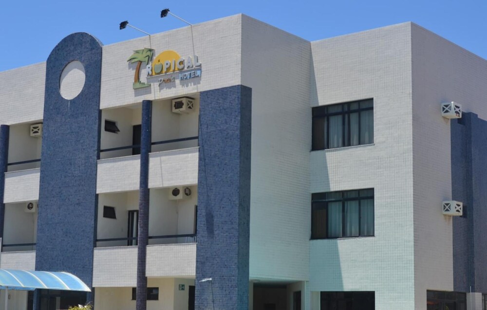 Tropical Praia Hotel 5/25