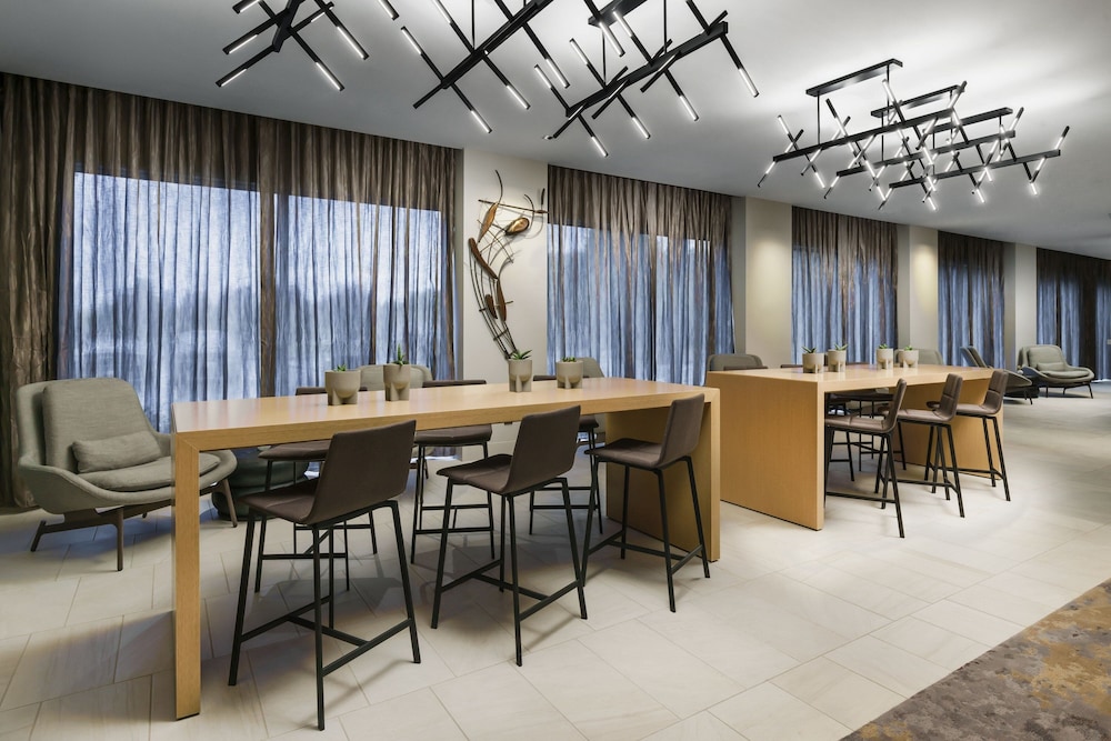 AC by Marriott Portland Beaverton 26/36