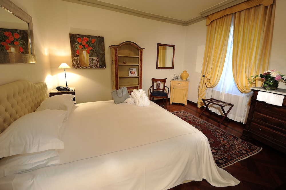 Hotel Villa Beccaris 16/64