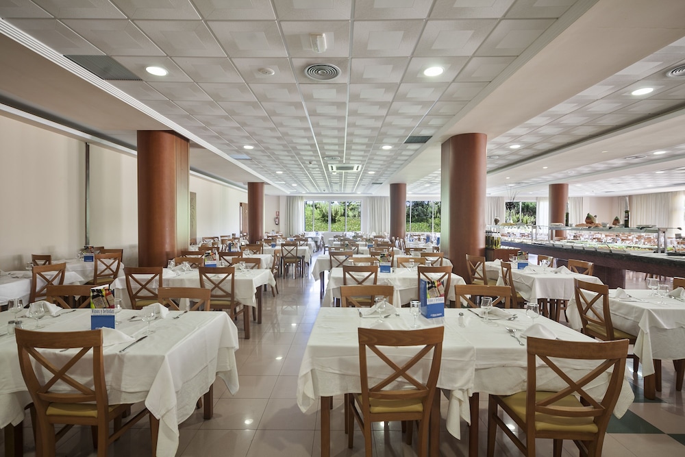 Oasis Tropical Mojacar 57/72