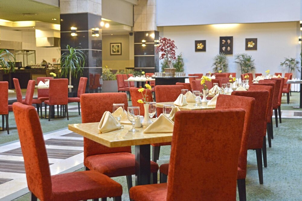 Golden Flower Hotel 34/49