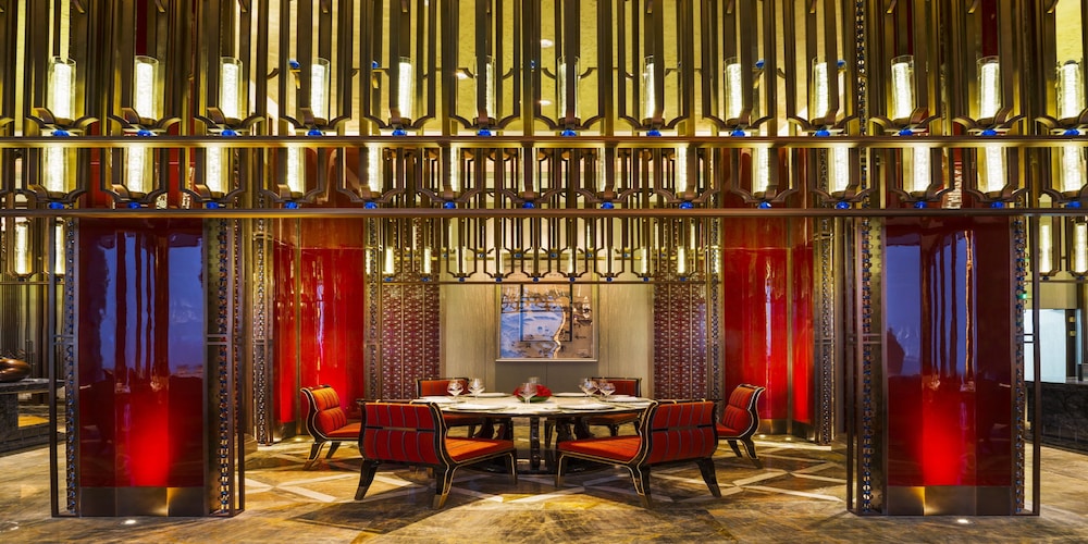 Wanda Reign Chengdu 36/45