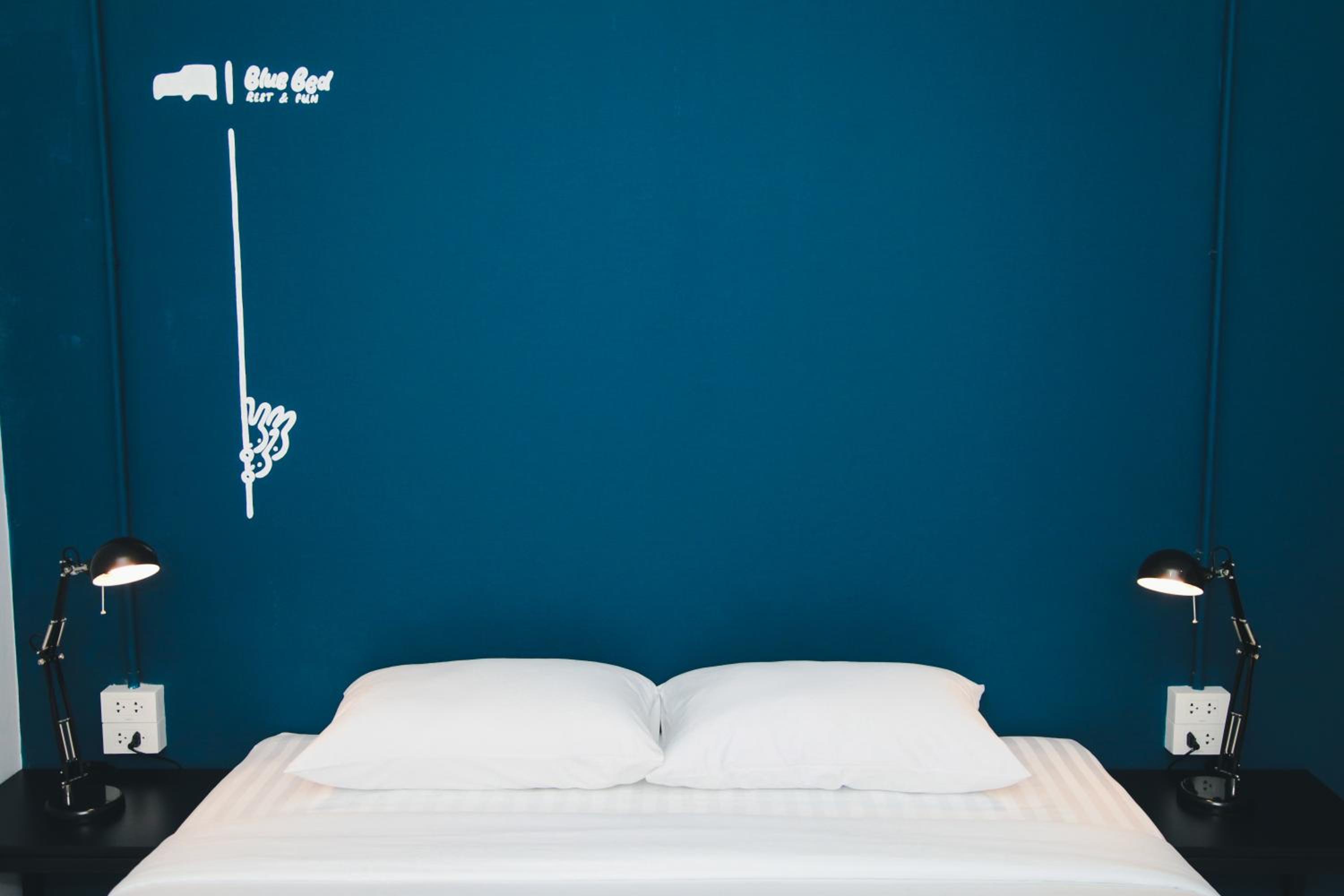 Blue Bed Hotel 38/48