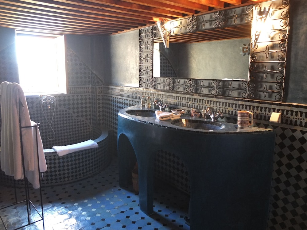 RIAD LA CLE DE FES 7/50