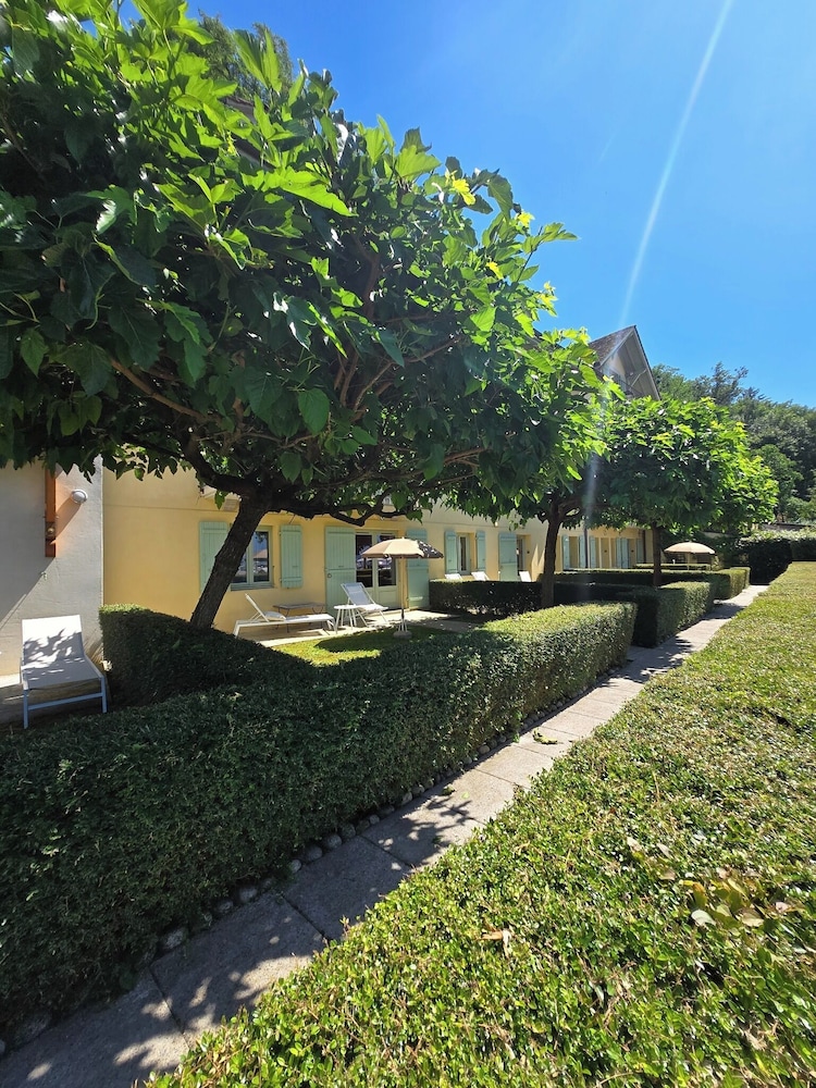Hotel the Originals Le Jules Verne 62/70