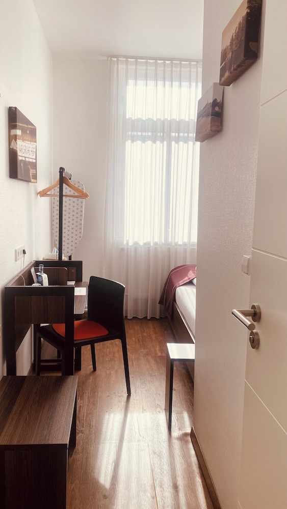 Sevendays Hotel Boardinghouse 31/50