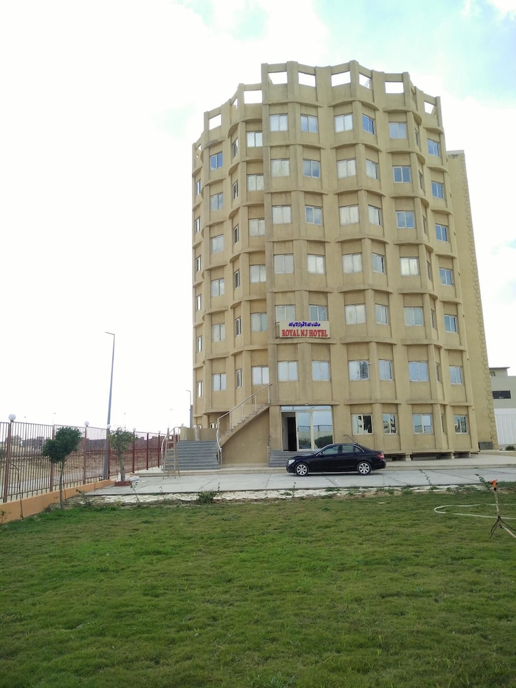 Royal Nj Hotel in New Burj al-'Arab City
