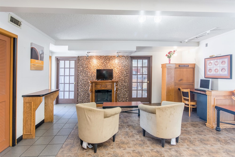 Rodeway Inn Brooklawn, NJ 25/33