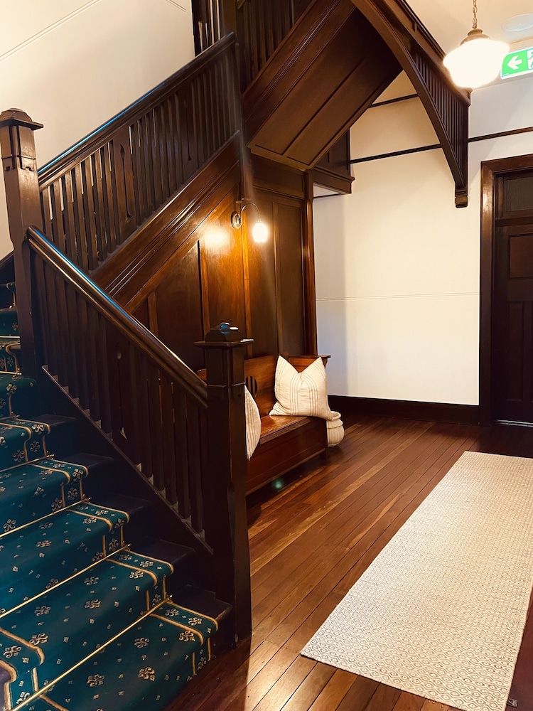 BALLINA MANOR BOUTIQUE HOTEL 36/55