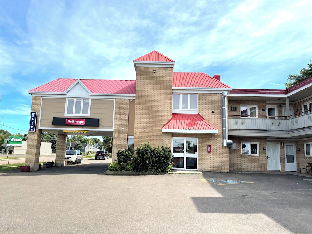Thriftlodge By Wyndham Moncton 48/57