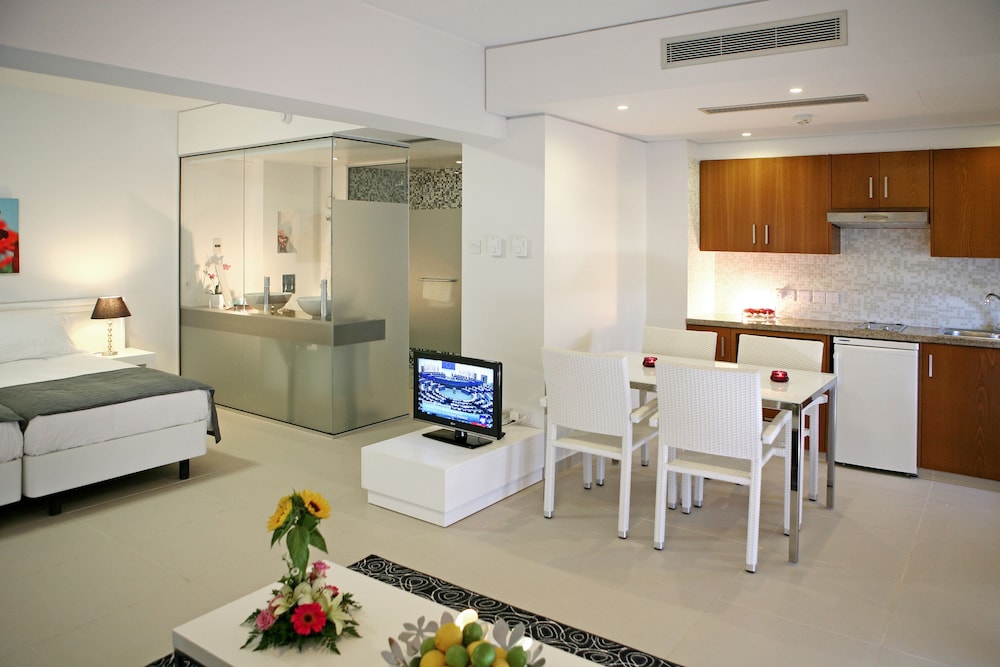ALVA HOTEL APARTMENTS 35/54