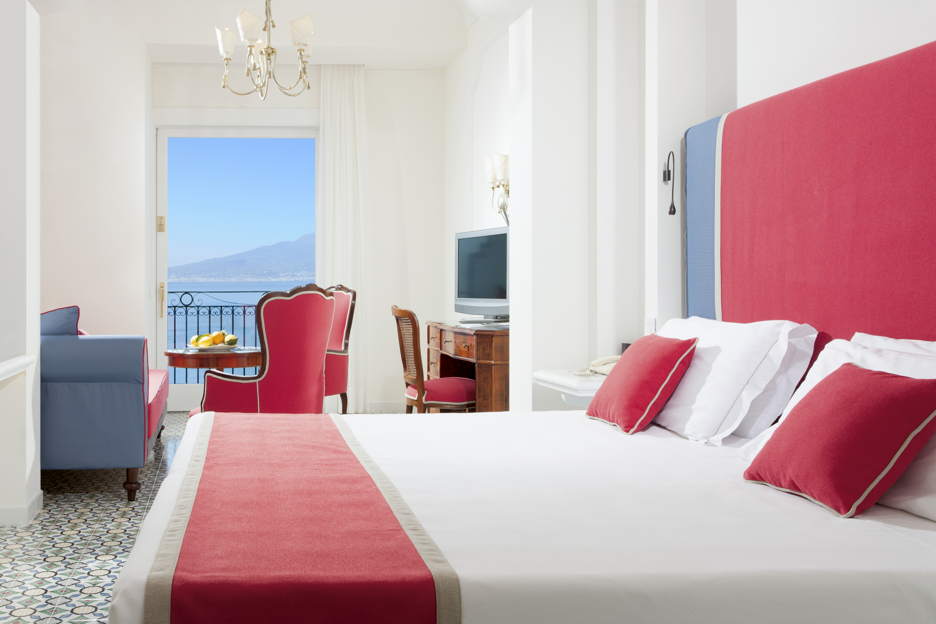 Junior Suite, Deluxe, Full Sea View, Balcony