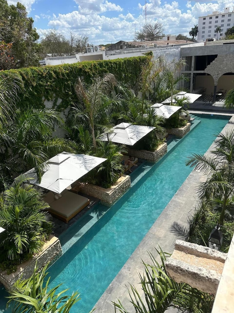Ontico Urban Design Hotel 44/50