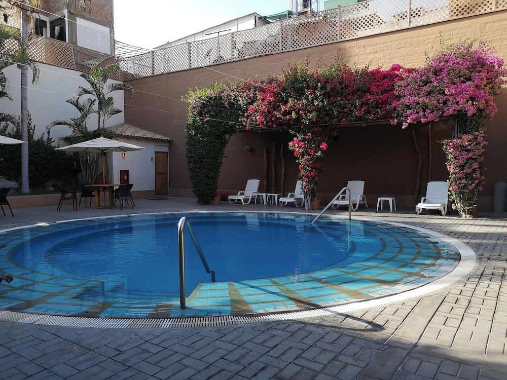 Casa Andina Classic 25/50