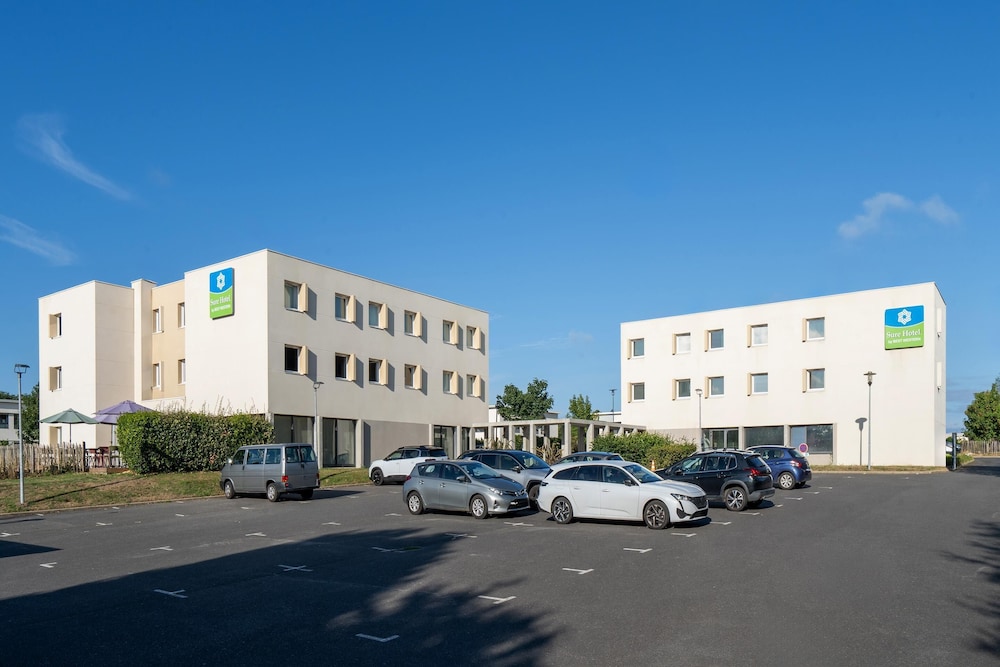 HOTEL ECONUIT 40/47