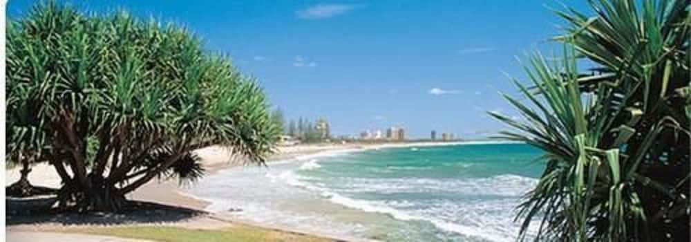 Beachfront Towers 76/80