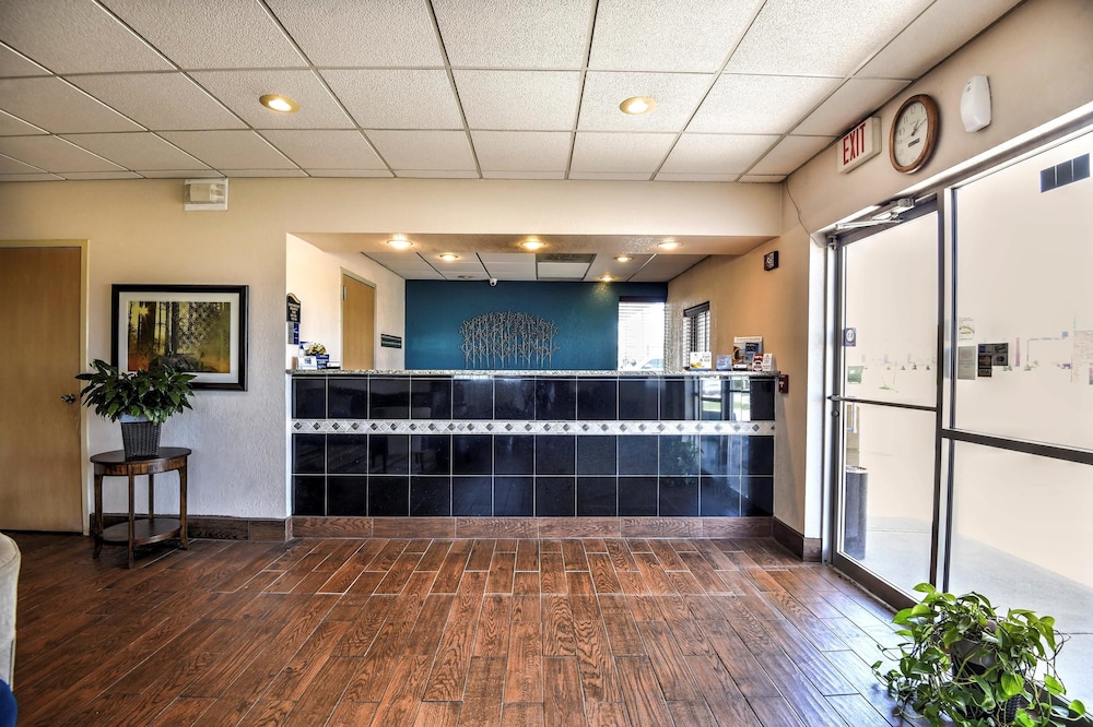 SureStay Hotel by Best Western Ottawa 8/42