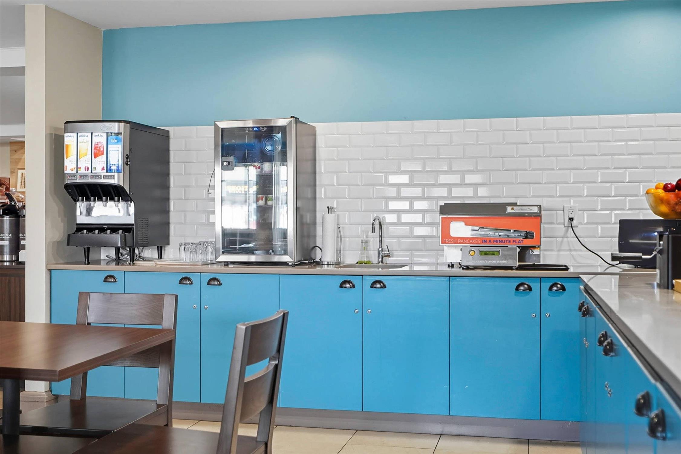 Country Inn Suites By Radisson Saskatoon Sk 26/29