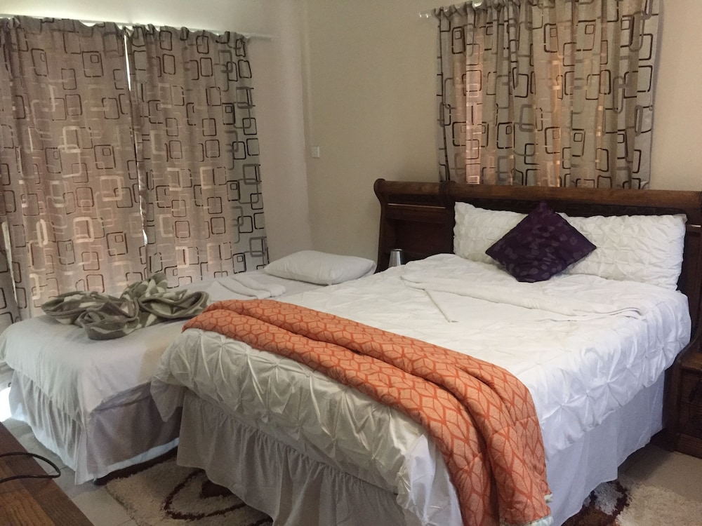Amariah Guest House 6/18