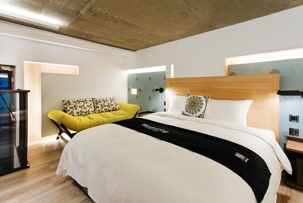 FAMILY SUITE, LUXURY