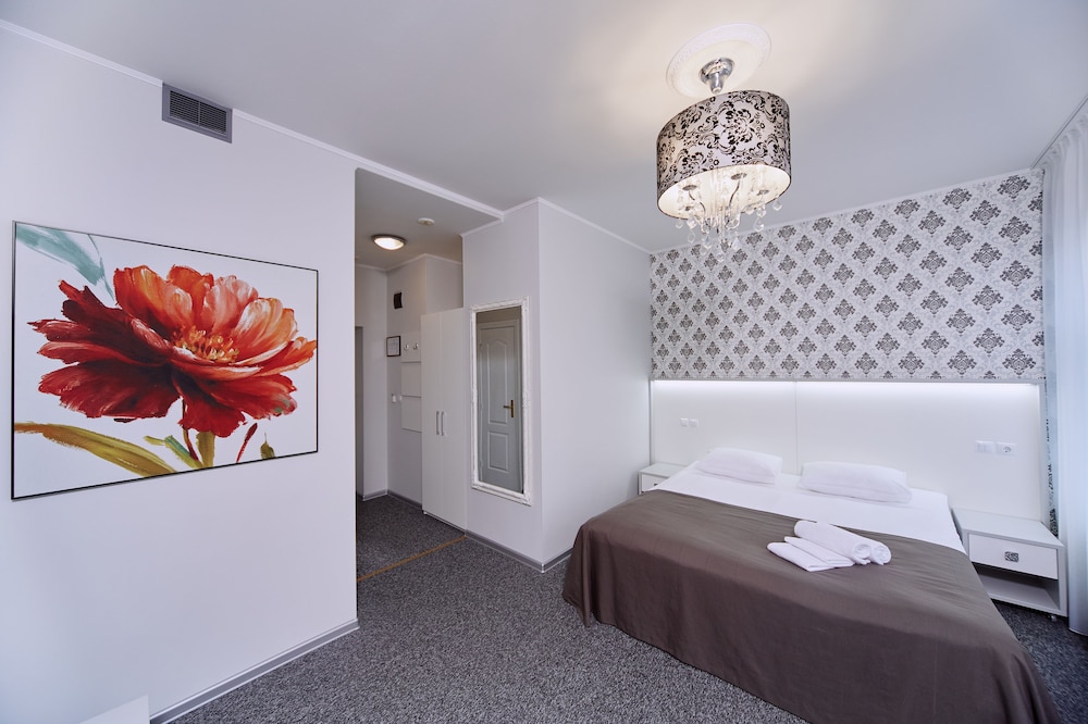 Slokas Ok Hotel 17/57