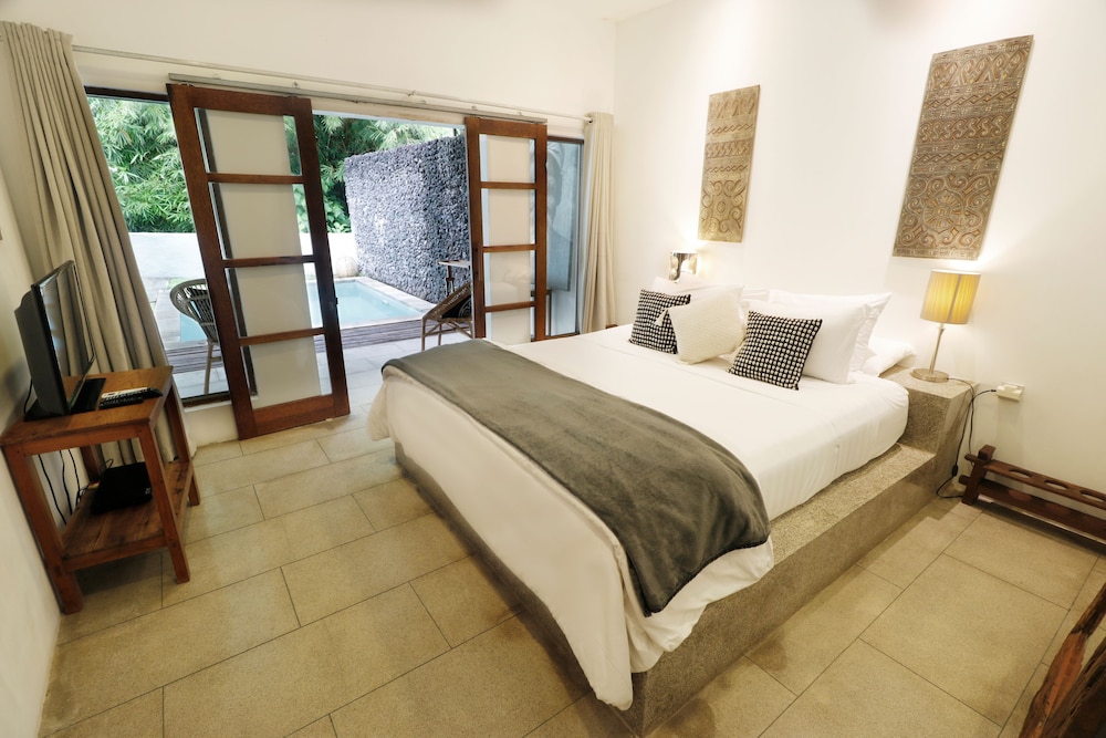 1 BEDROOM, APARTMENT, GARDEN VIEW, PRIVATE POOL