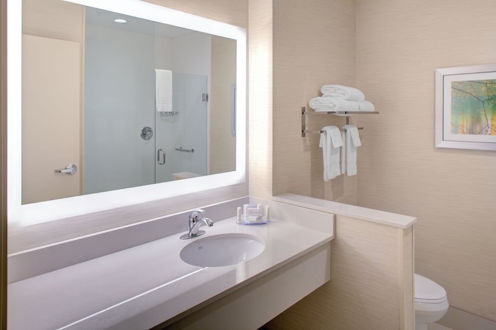 Room, 2 Queen Beds, FAIRFIELD INN & SUITES DETROIT CANTON 5/11