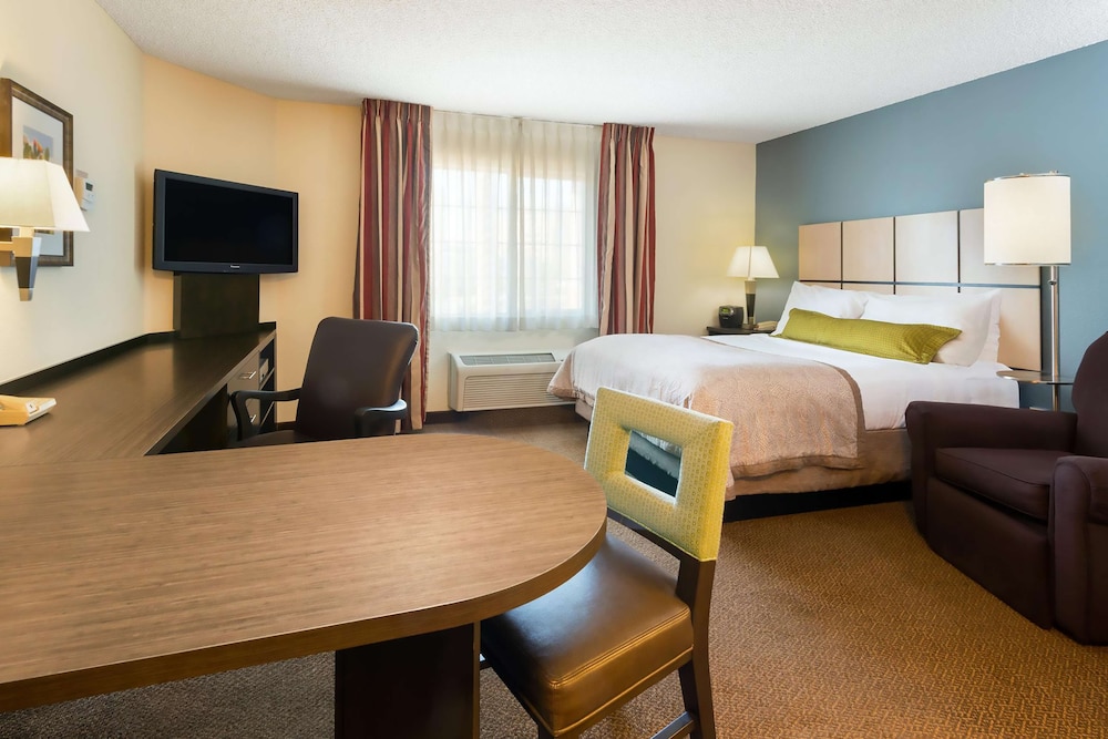 Sonesta Simply Suites Silicon Valley Santa Clara 11/35