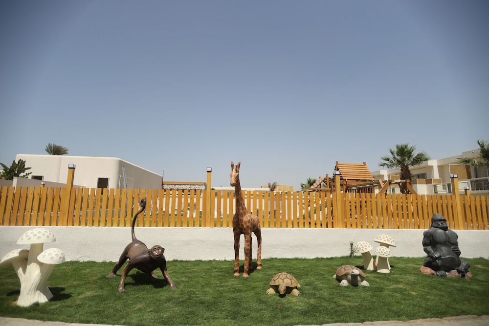 Pyramids Park Resort Cairo 63/65