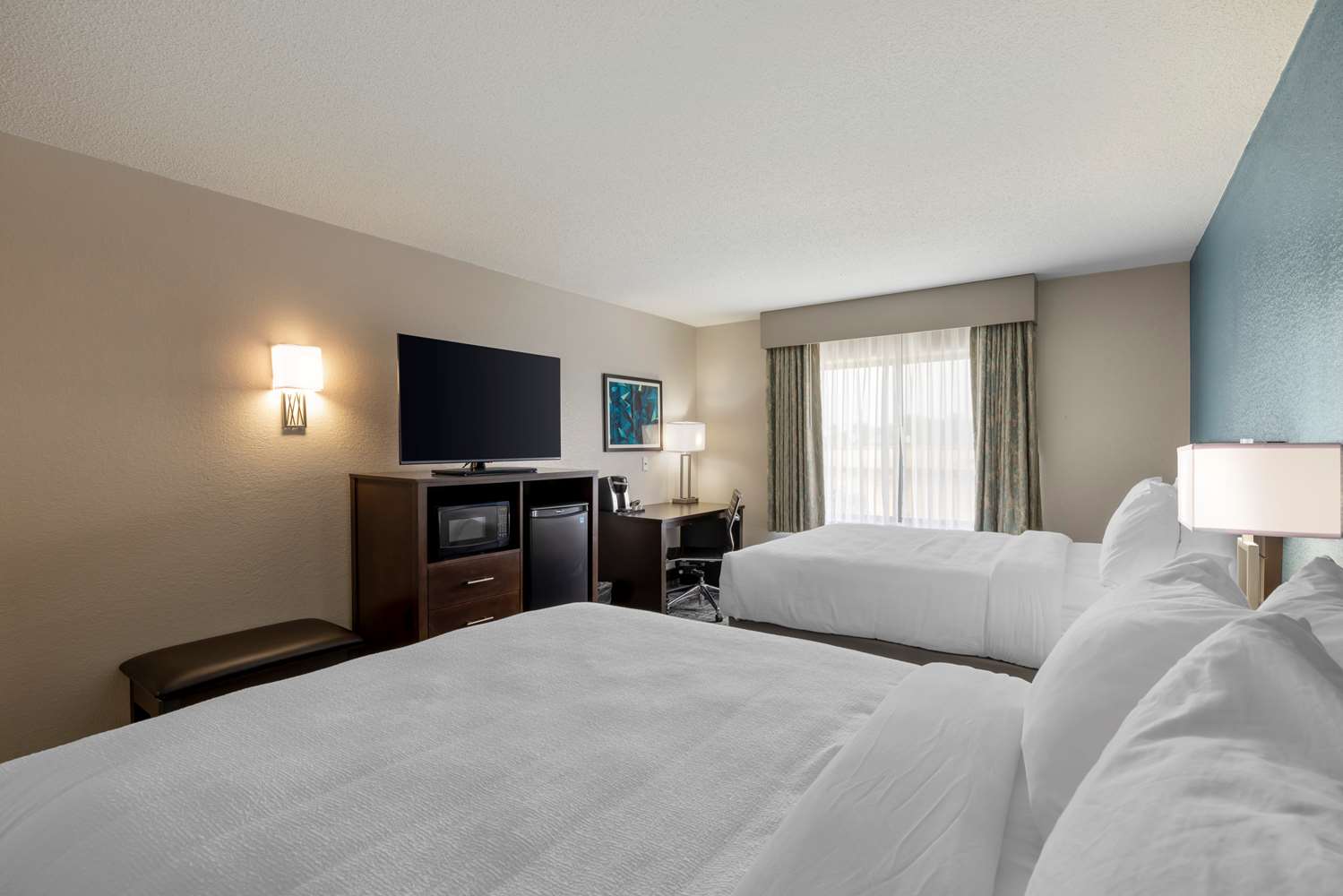 Best Western Watertown Inn Suites 7/42