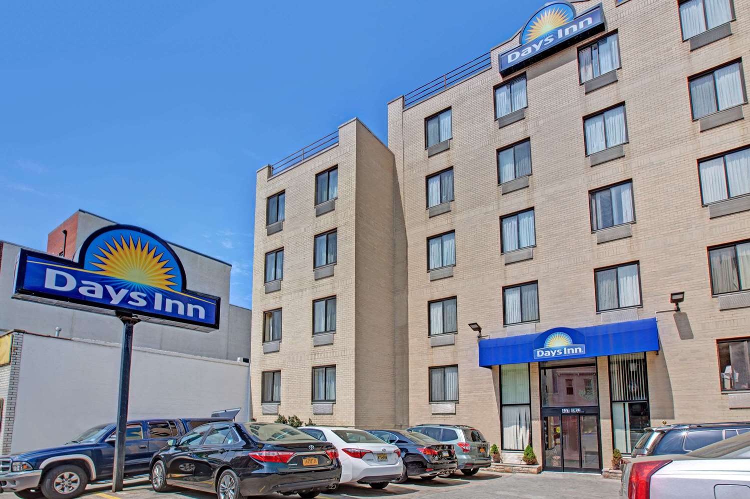 Days Inn by Wyndham Brooklyn 35/40
