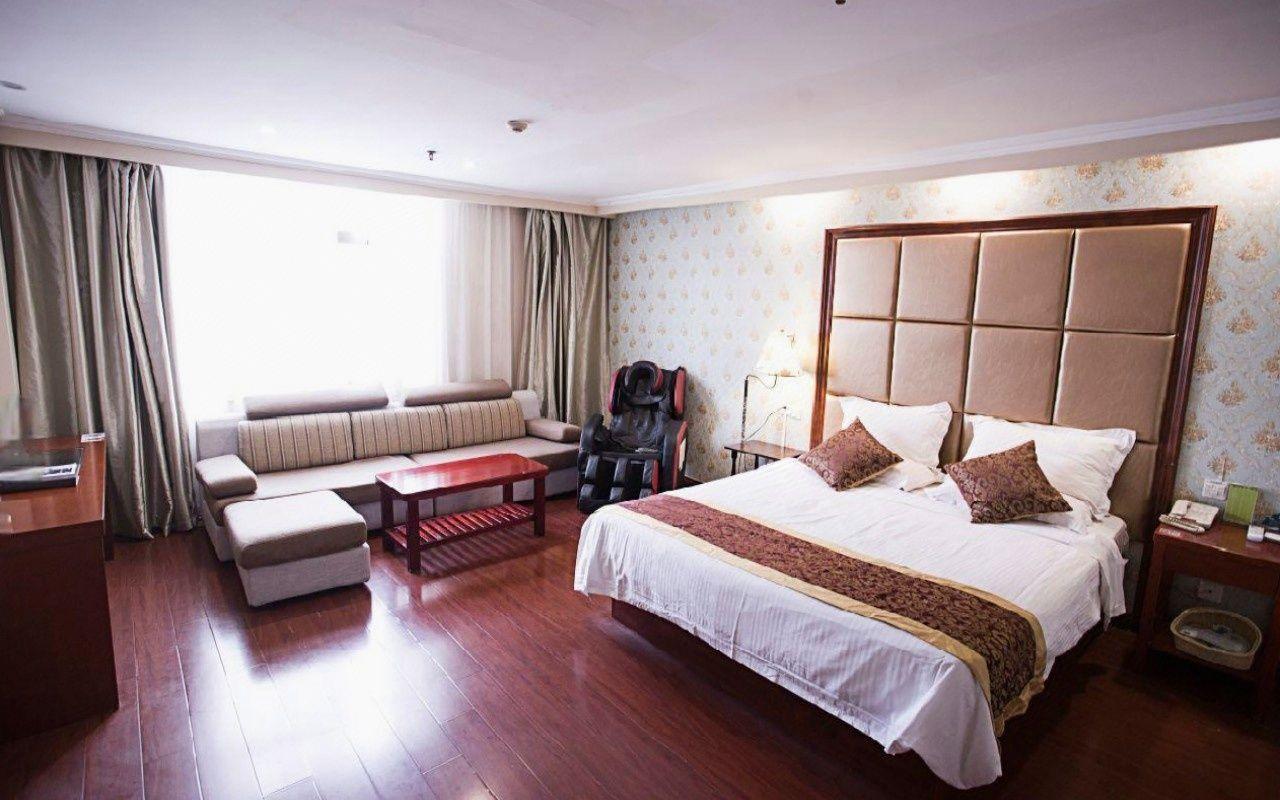 SUPERIOR, DOUBLE BED