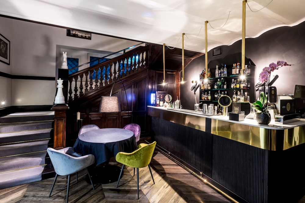 THE H'ALL TAILOR SUITE ROMA 53/65