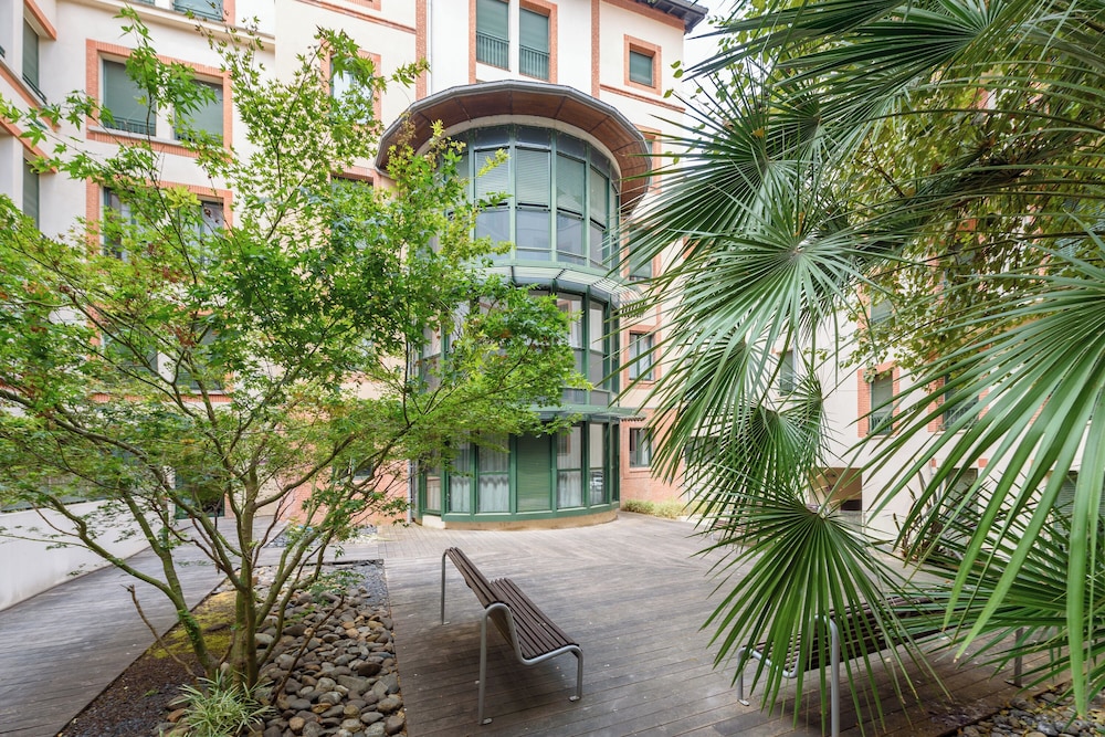 Residhotel Toulouse Centre 67/72