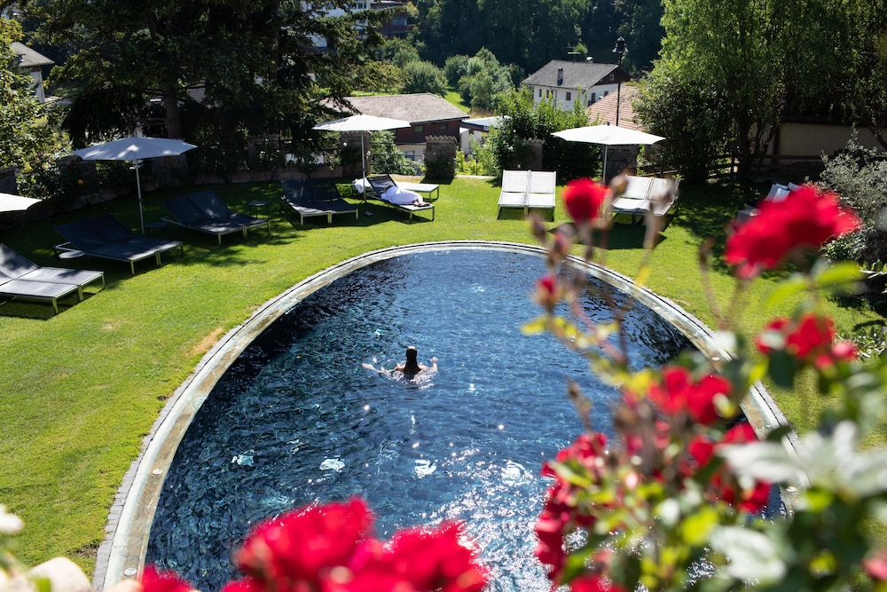 Romantik Hotel Turm 45/50