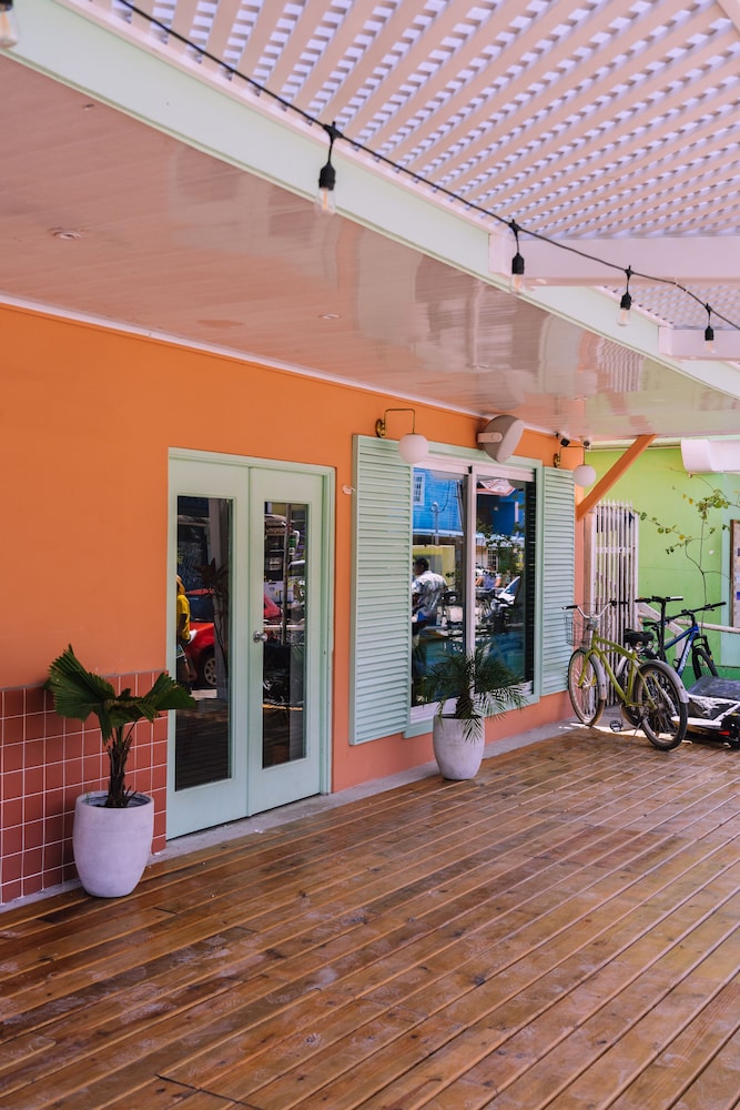Bocas Paradise Hotel in BOCAS DEL TORO