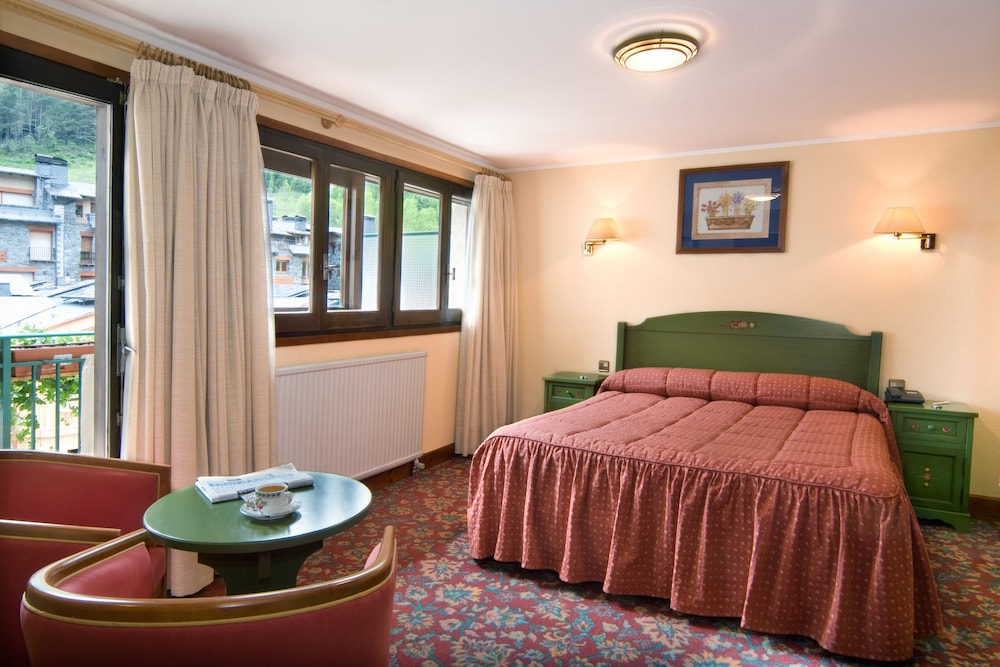 Hotel Rutllan & Spa 10/36